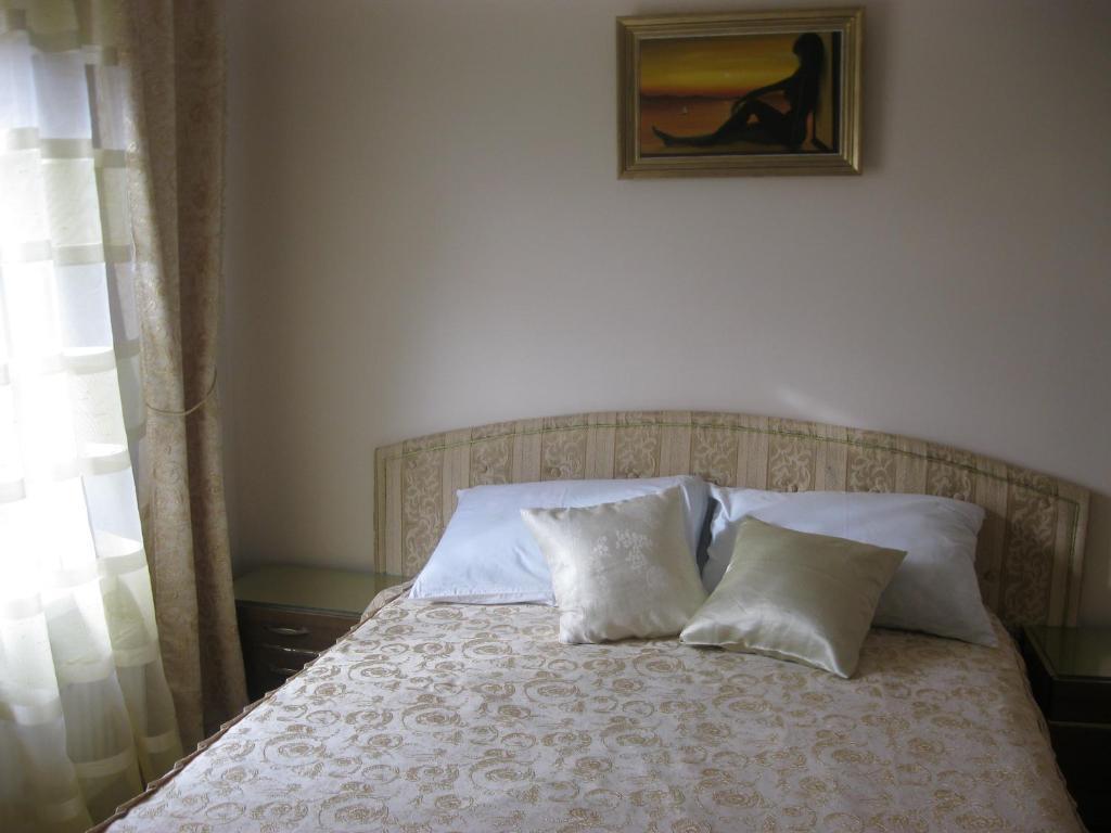 Botanic Parc Hotel Chisinau Room photo