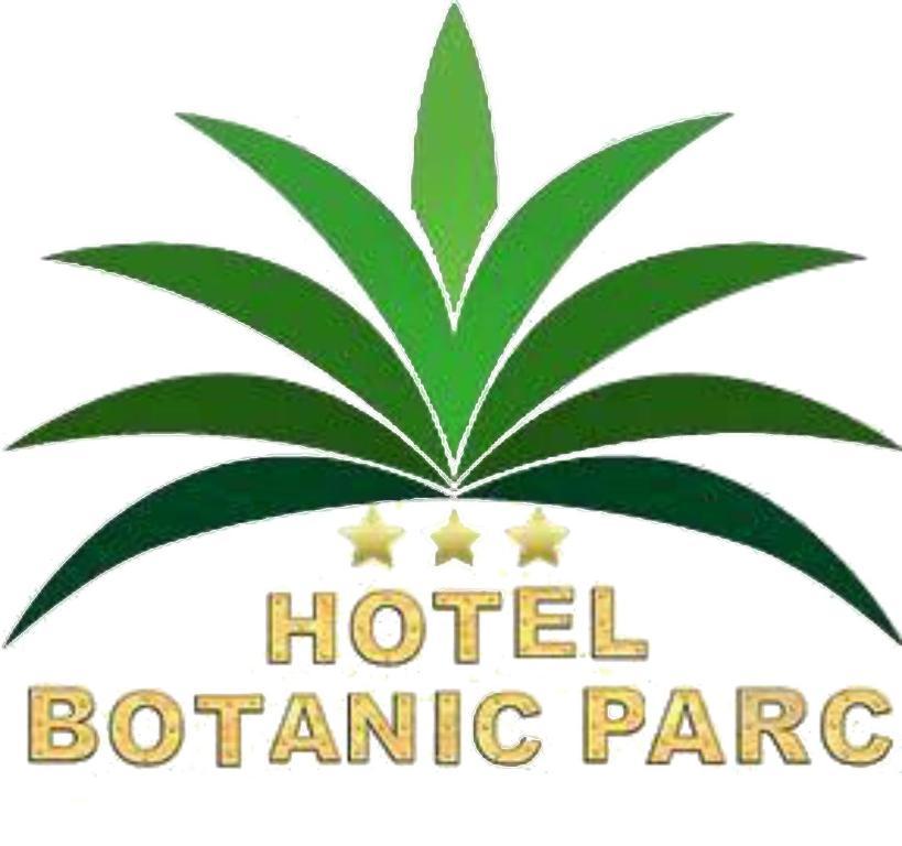 Botanic Parc Hotel Chisinau Exterior photo